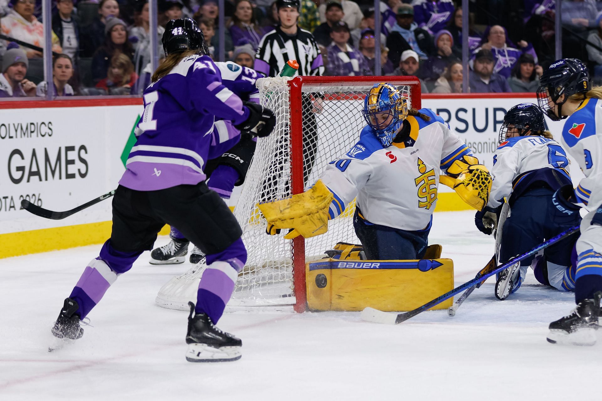 HOCKEY: JAN 28 PWHL Toronto at Minnesota - Source: Getty